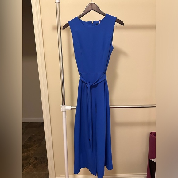 Women’s Jumpsuit - Picture 2 of 6